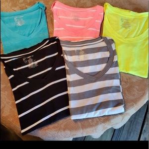 Brand New Women’s V neck t-shirts
